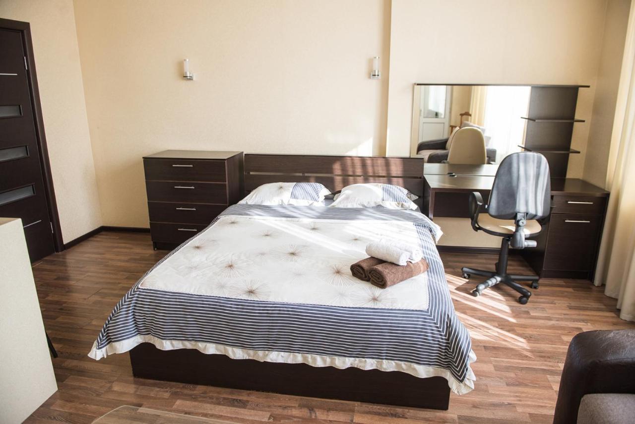 Apartment On Kunayeva 38 Shymkent Esterno foto